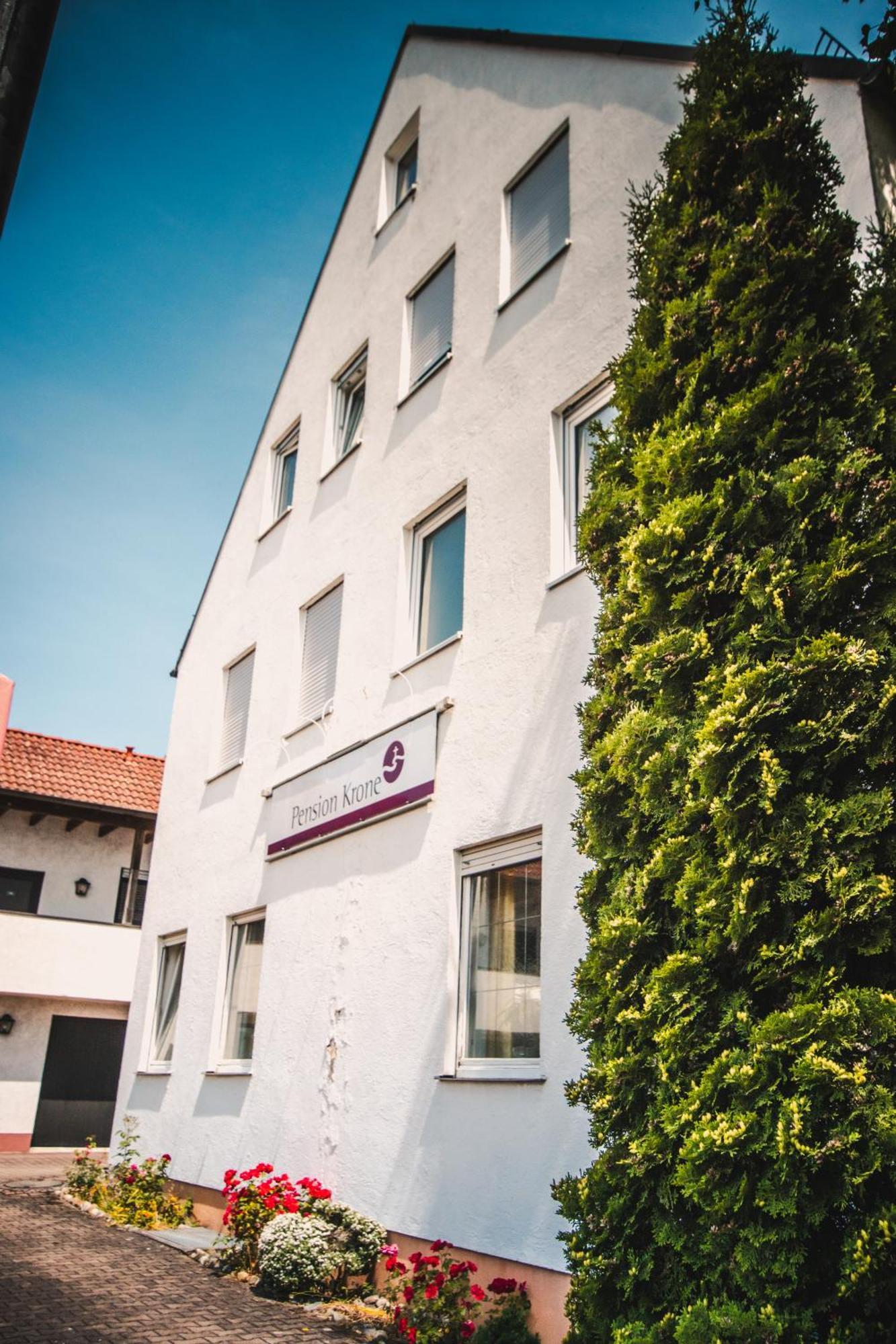 Pension Krone Schwäbisch Gmünd Zewnętrze zdjęcie